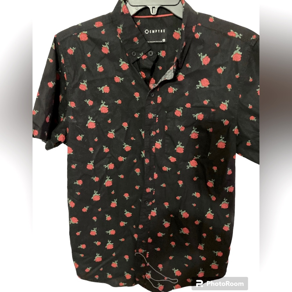 Stylish short sleeve button down shirt